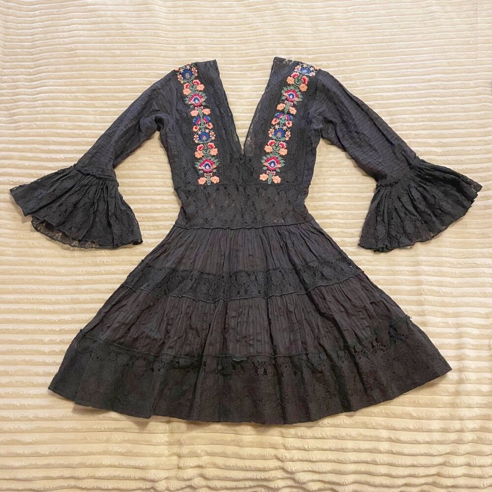Stunning Free People FP One Lace Embroidered Mini Dress Size 0